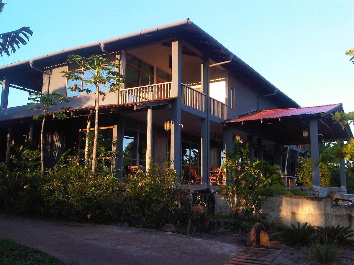 Punta Duarte Garden Inn Los Duarte Exteriér fotografie
