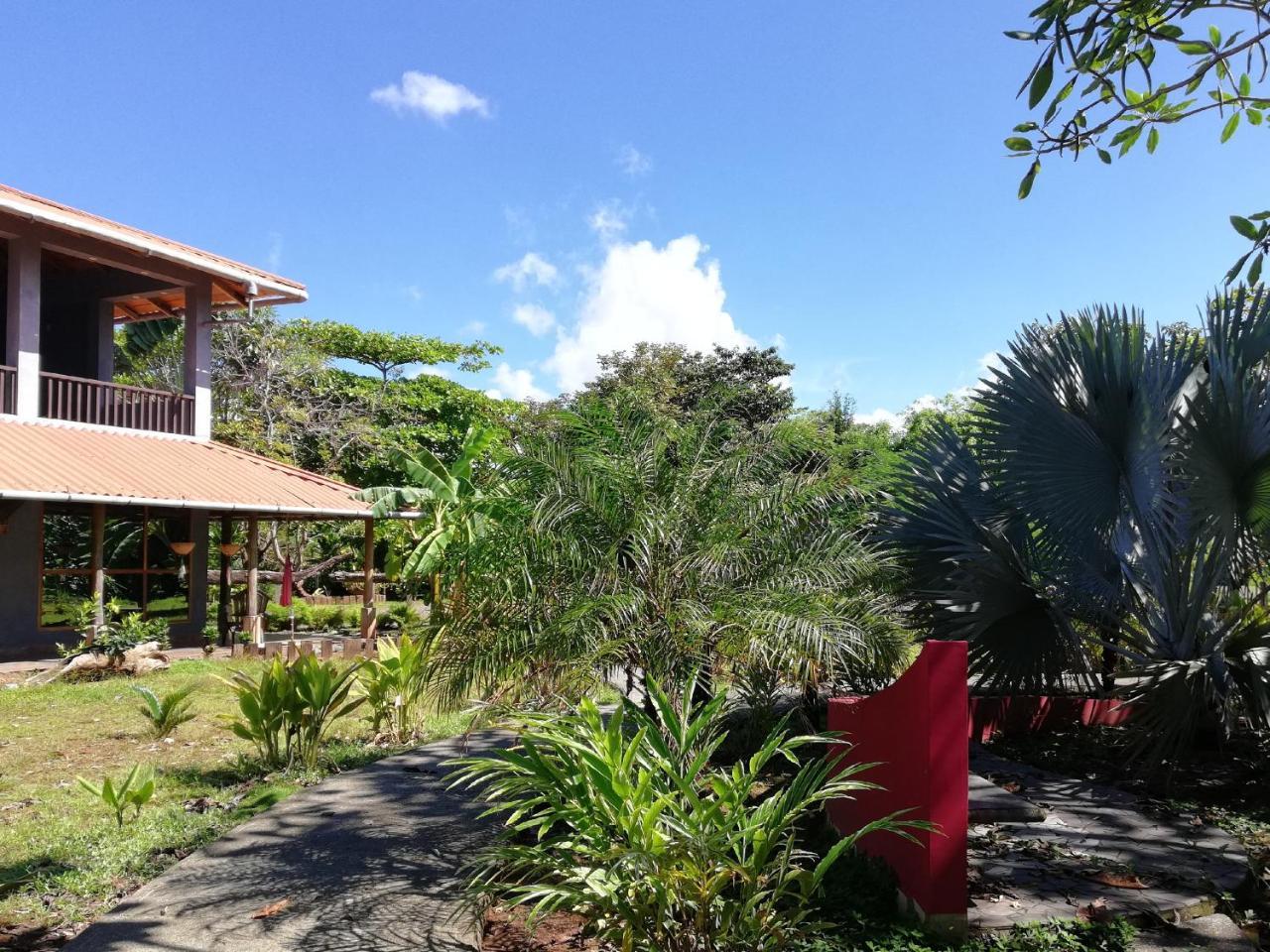 Punta Duarte Garden Inn Los Duarte Exteriér fotografie
