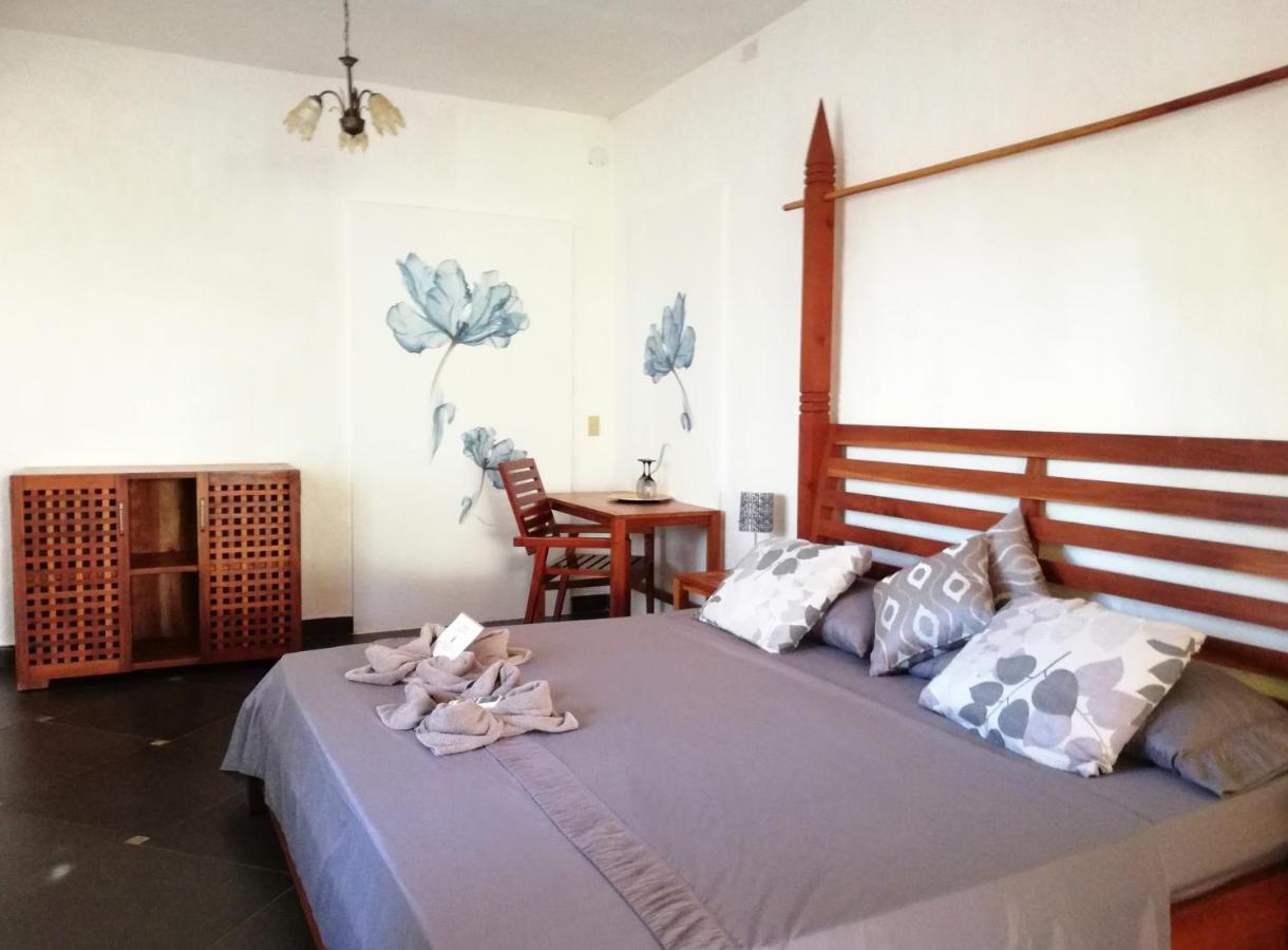 Punta Duarte Garden Inn Los Duarte Exteriér fotografie
